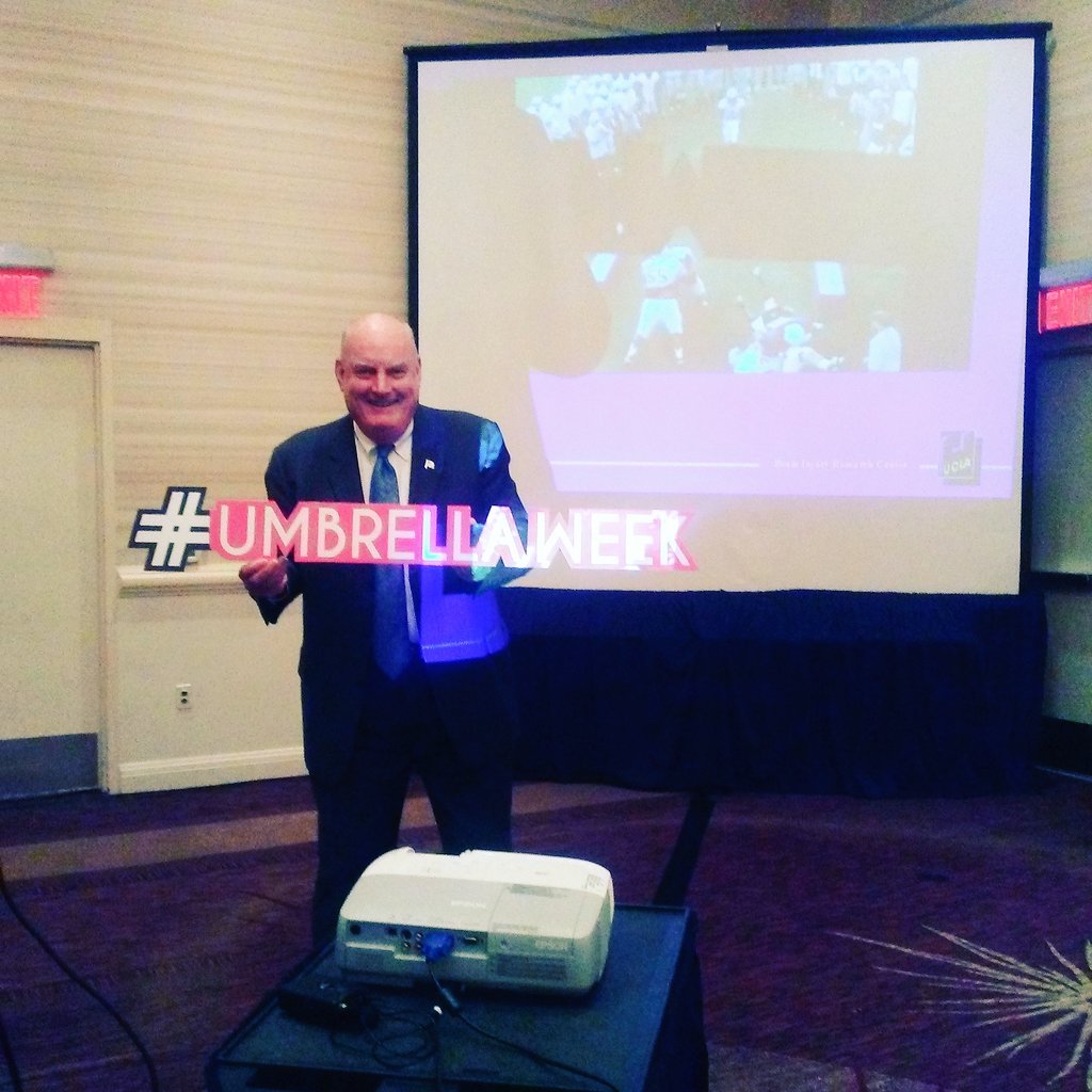 UmbrellaWeek's tweet photo. Check out #UmbrellaWeek at the NM Healthcare Speaker Series! https://t.co/1aVoO5os4D