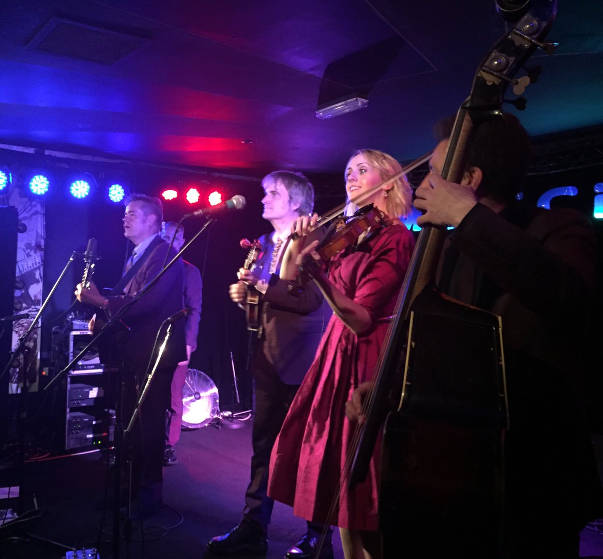 KerenzaPeacock's tweet photo. Started our Coal Porters tour in Leicester tonight #bluegrass #altgrass https://t.co/Ivh8UCftdI