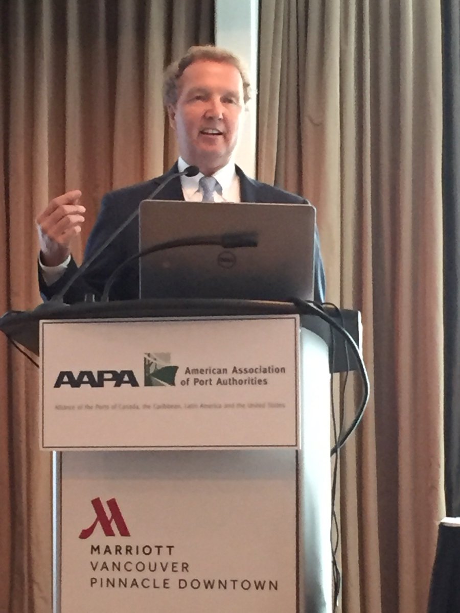 AAPASeaports's tweet photo. Oil and gas projects are largest $ public/private investments in US says Steve Steckler @IMGRebel #AAPAevents #ports https://t.co/BCnL1DnXuh