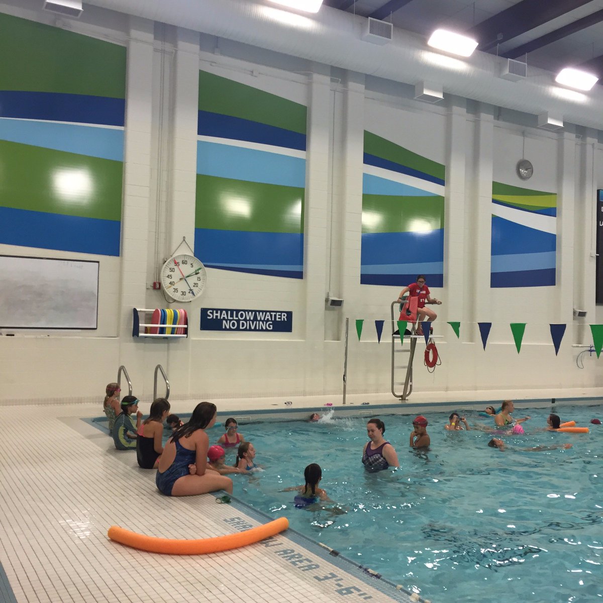 BurlingtonSynch's tweet photo. Wow, what a great turn out to our first Free Try Synchro event of the season! 
#trysynchro #bssc2016 https://t.co/dJkMW3NNp6