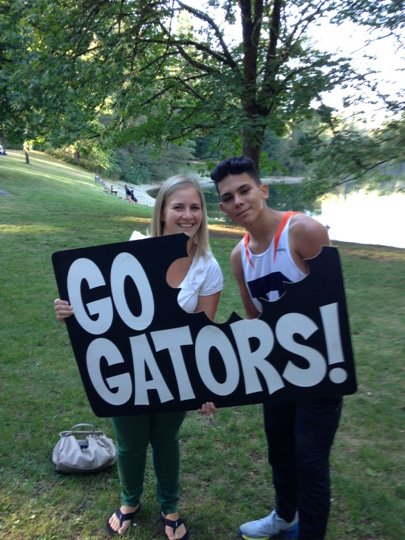 Heather_White13's tweet photo. Go gator XC! #decaturspiritstaff https://t.co/1T0NPJx0sZ