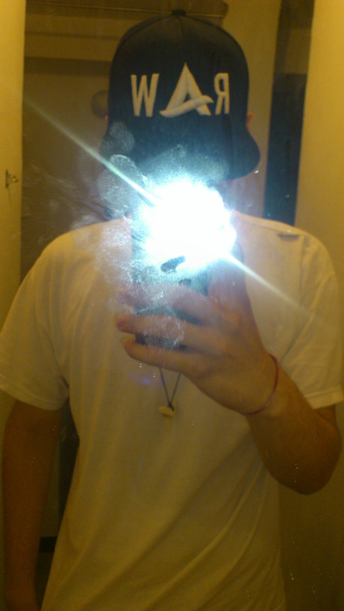 blindwhitebeast's tweet photo. RAW HAT
@afrojack @GStarRAW
#Finally #IBMU https://t.co/8nQC0D8ofB
