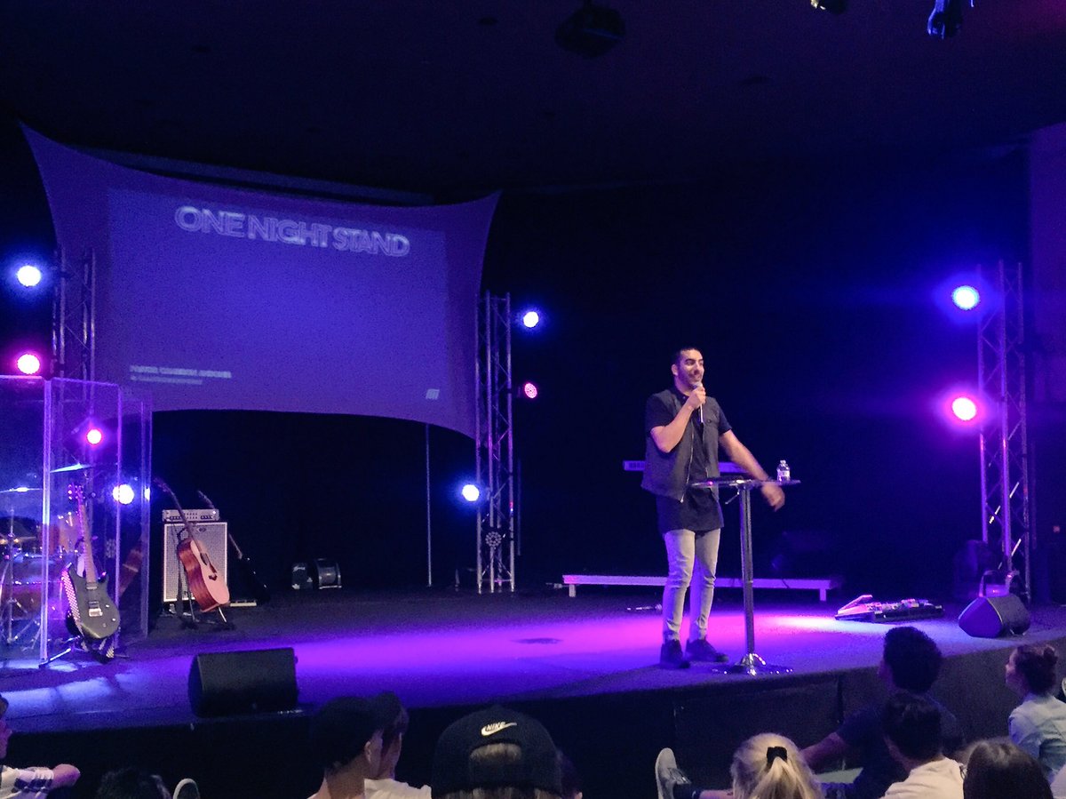 theryanprim's tweet photo. "A healthy relationship is driven by a healthy motivation" Pastor @CameronAndonie #HeCanRap 🤘🏼 https://t.co/H36tpF0kxY