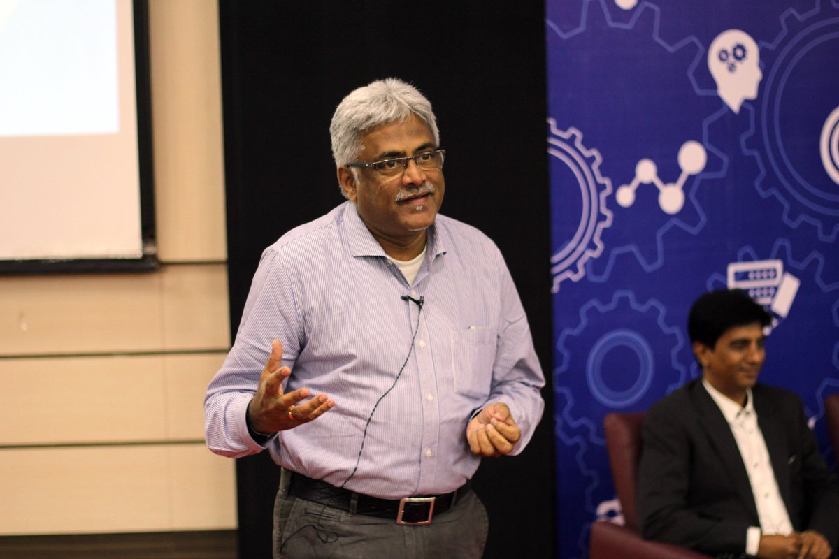 GreatLakes_MBA's tweet photo. Mr. Hari Menon -Co-Founder & CEO, Big Basket, beginning his key note address on entrepreneurial planning
#GLHCMC2016 https://t.co/5ZzkDllkFk