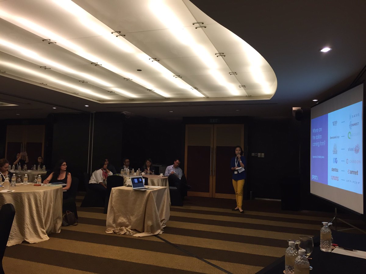 danielrowlands1's tweet photo. Catherine breaking down the buyer landscape at @SpotX Publisher Masterclass Singapore https://t.co/IxbGu7SMmt