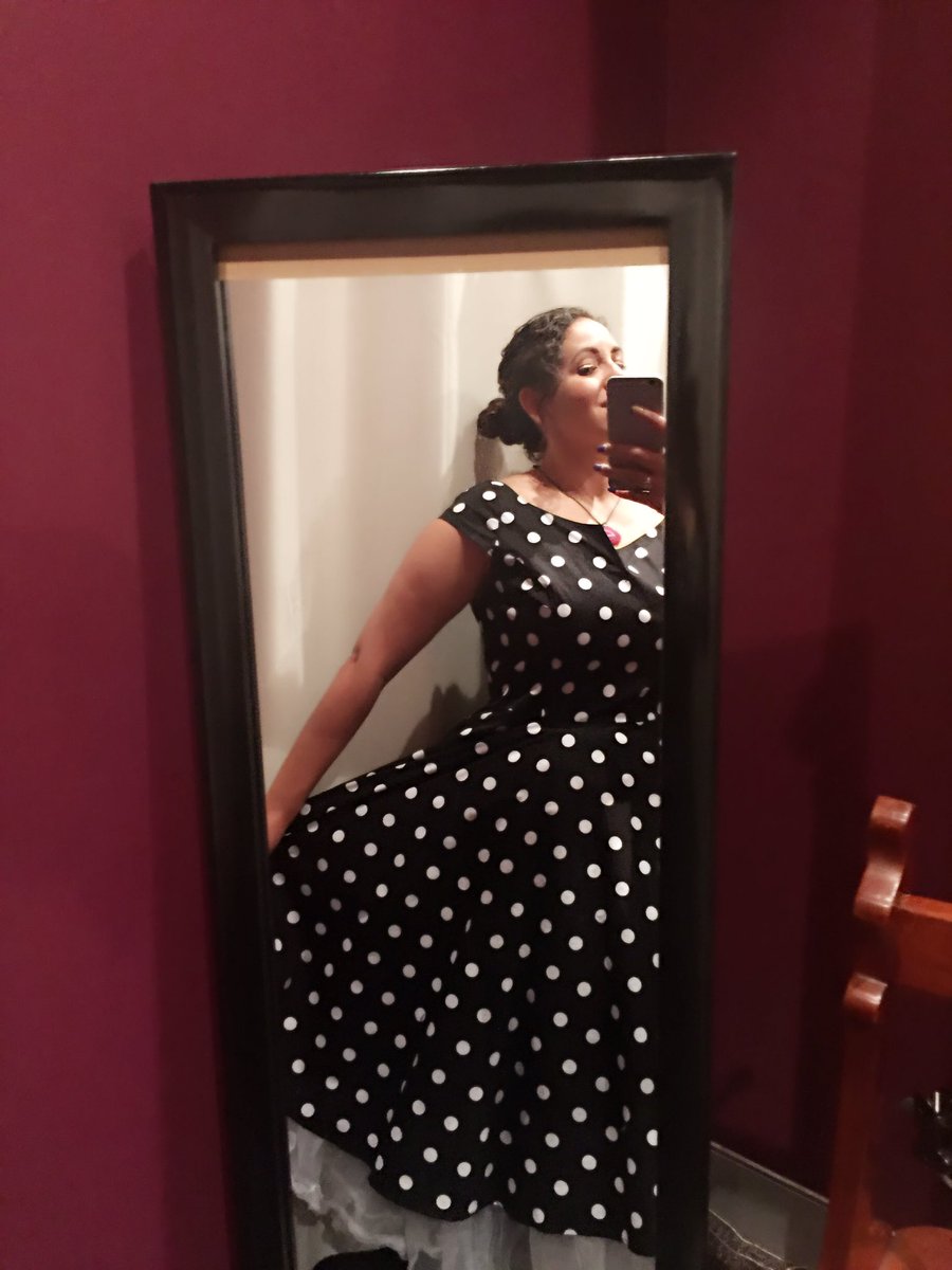 Pandora_S_Boxxx's tweet photo. Who'da thunk it but I found the perfect Sunday dress at @CybershopAU #PinupPerfect #Retro 😍❤️ https://t.co/6ty3NeP0NU