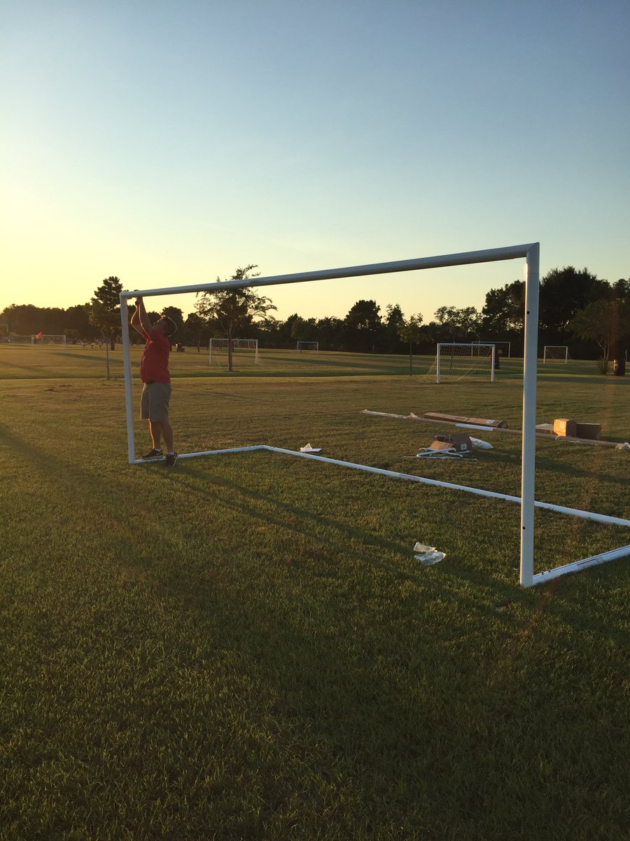 DynamosSC's tweet photo. Another @KwikGoal going up at Dyess Soccer Complex to provide @PDFHouston with more 9v9 fields. #DynamosDifference https://t.co/ac0Pr88Ld2
