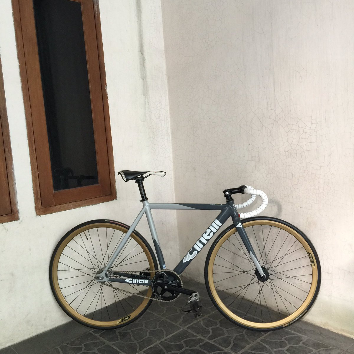 cinelli mash grey