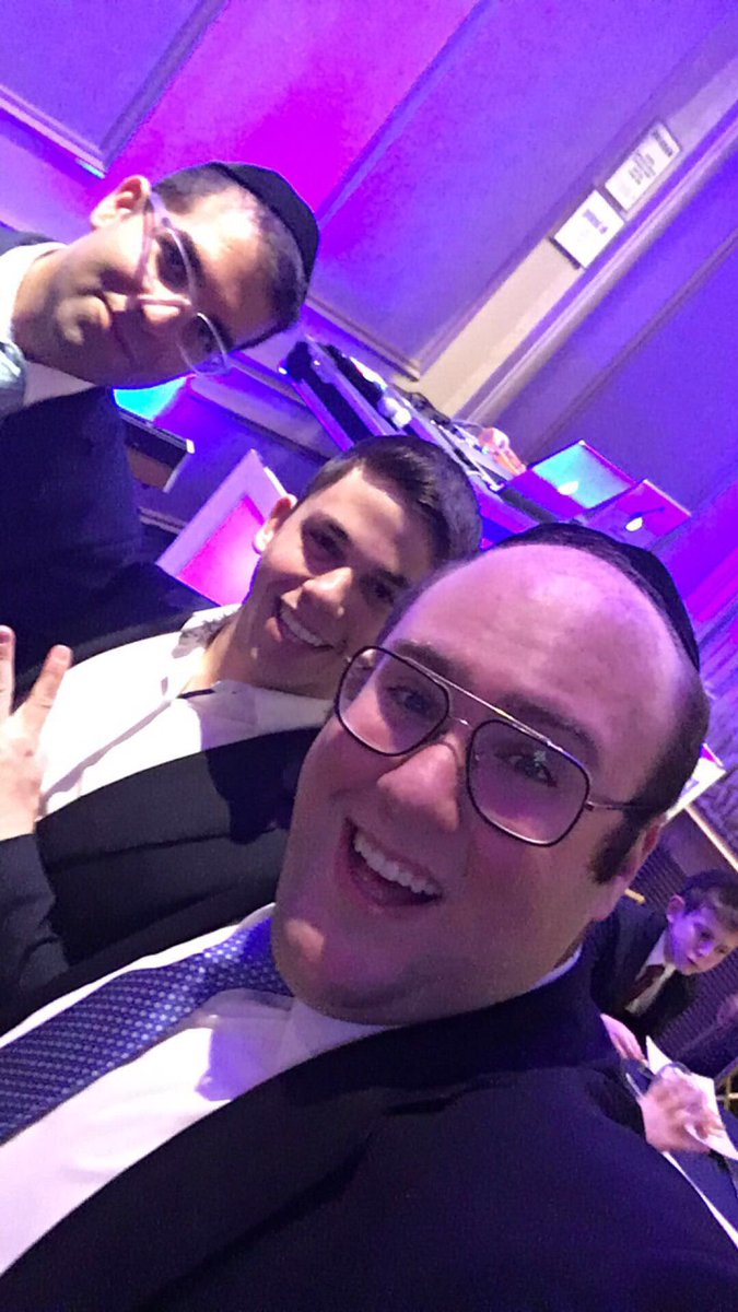 Epic night with <a href="/nachasmusic/">NACHAS</a> ft. @djyitzywadiche🤘🏻🎉🎤