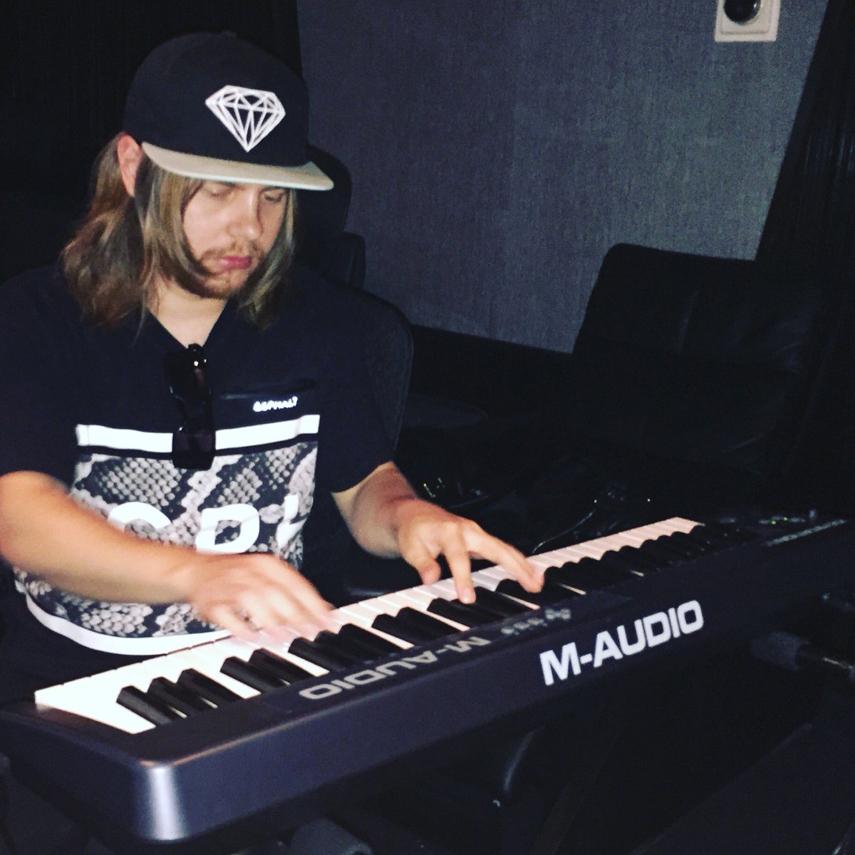 sidibe's tweet image. @NicoStadi #continuecreating