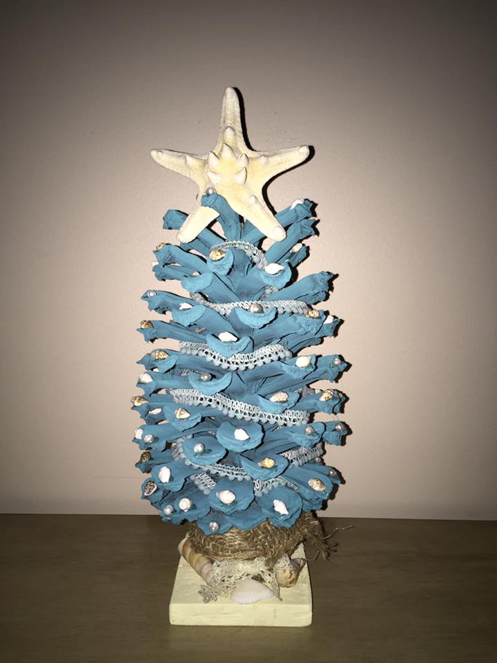 VProjectFlorida's tweet image. Getting started on some holiday ideas! Very excited! It's gonna be a Beachy Christmas! squareup.com/store/ProjectF…