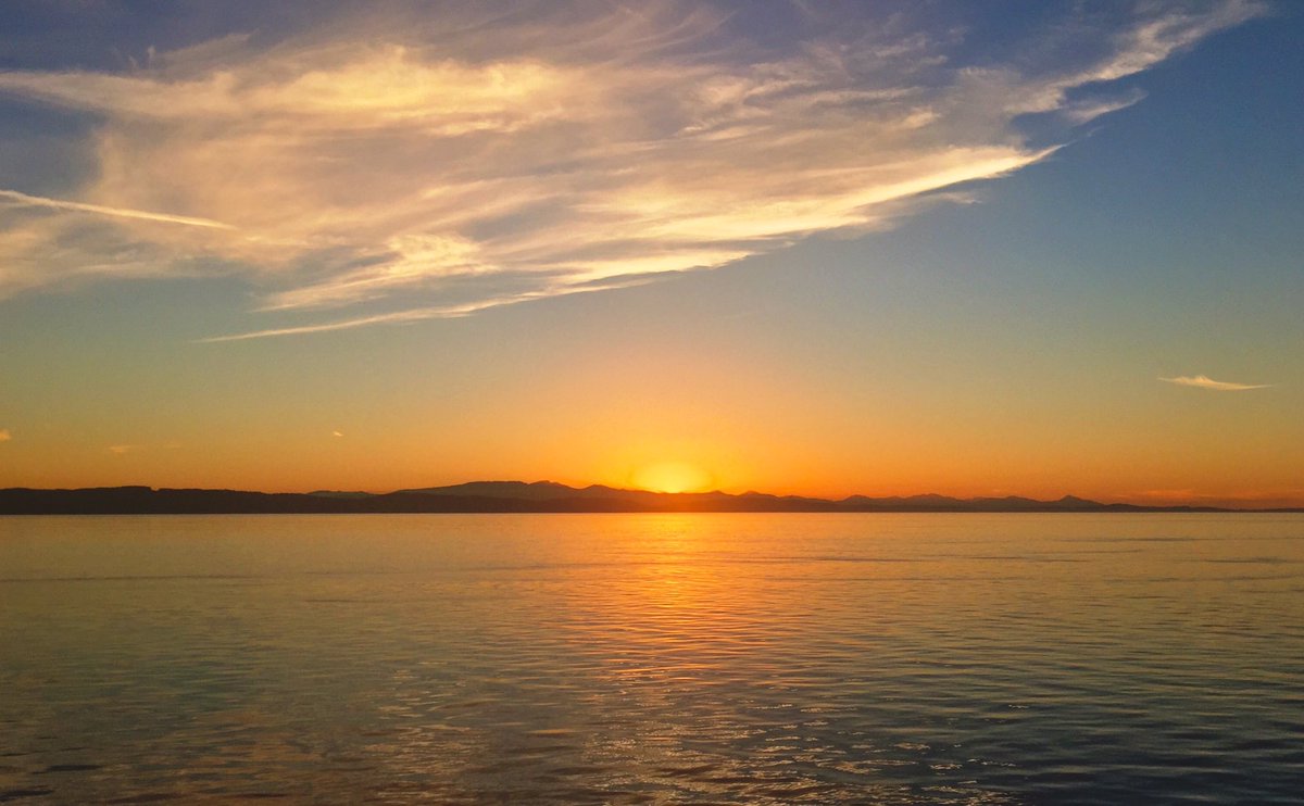 Dan Pollock (@danpollock) on Twitter photo Sunset cruise for $16.70. Not bad.
Thanks <a href="/bcferries/">BC Ferries</a> for the view!
#yvr -> #yyj #beautifulbc #sharethecoast Sunset cruise for $16.70. Not bad.
Thanks <a href="/bcferries/">BC Ferries</a> for the view!
#yvr -> #yyj #beautifulbc #sharethecoast