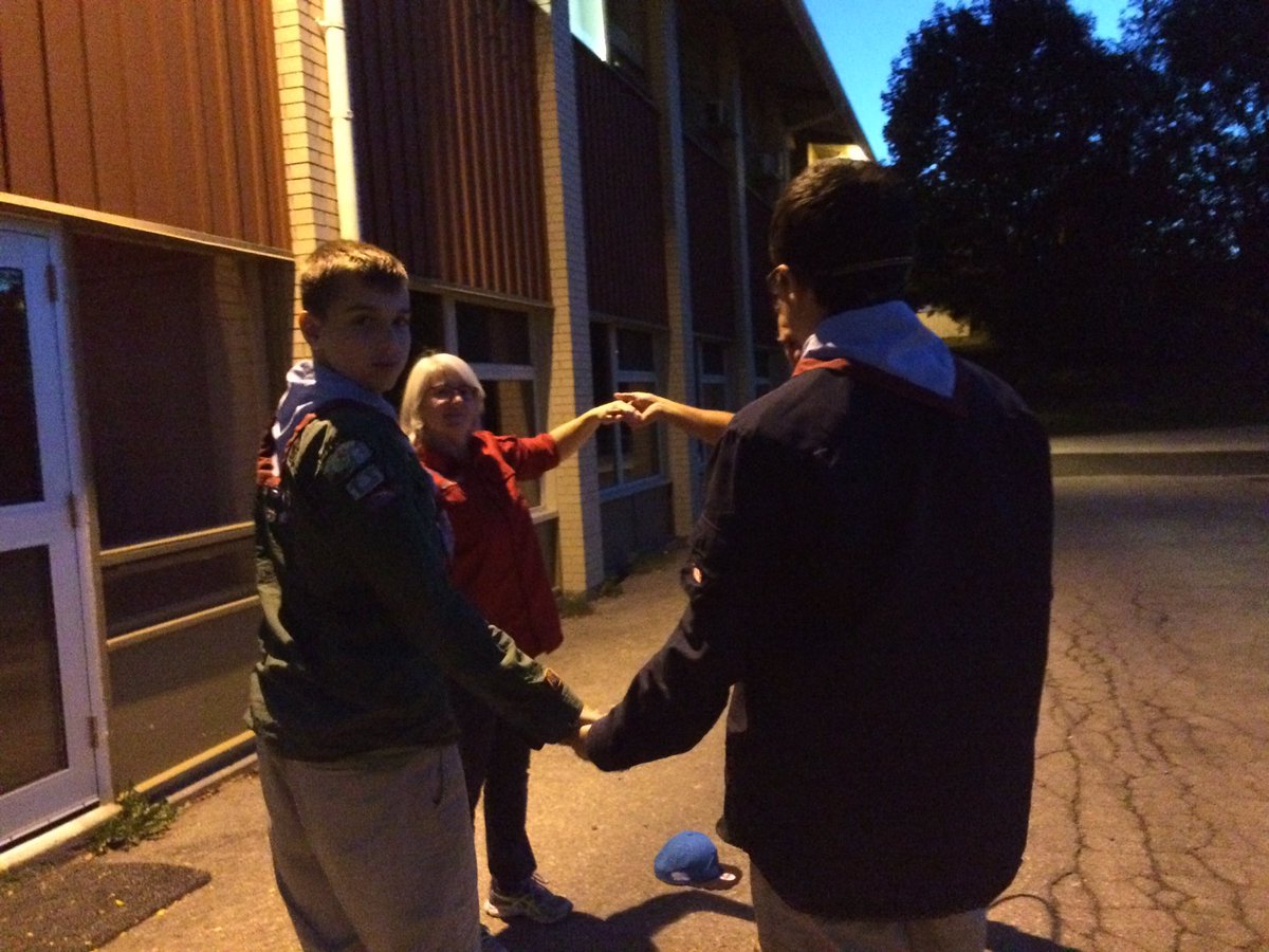6thVenturers's tweet photo. Here's how you should open a scouting year: https://t.co/mfoR995OXW