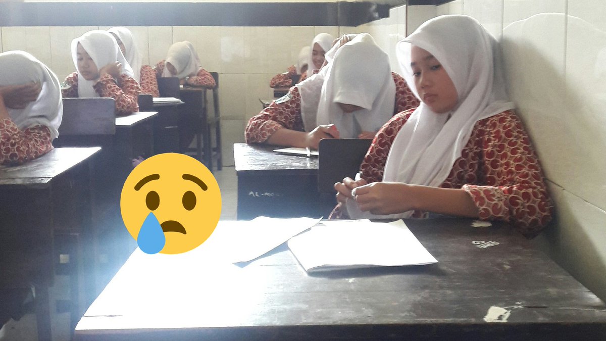 AyuQe's tweet photo. Katanya sih susah soalnya 😉😉 https://t.co/3ESLpKG7v5