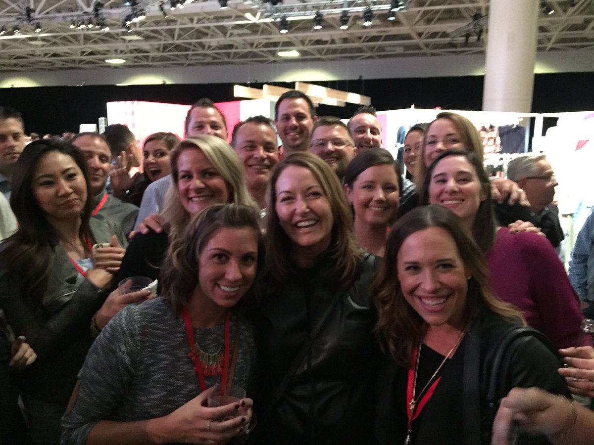 Thanks <a href="/JannaAPotts/">Janna Potts</a> for taking the time to meet D362! #ScrappyandDelight #WeAreTarget #G395