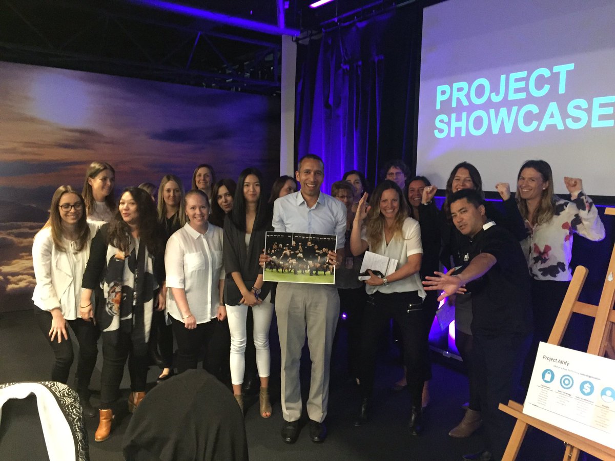 #youcantakethegirloutofNZbutyoucanttaketheNZoutofthegirl! 🤗✈️ lovely to see you <a href="/AnnaHollandNZ/">Anna Nathu</a>