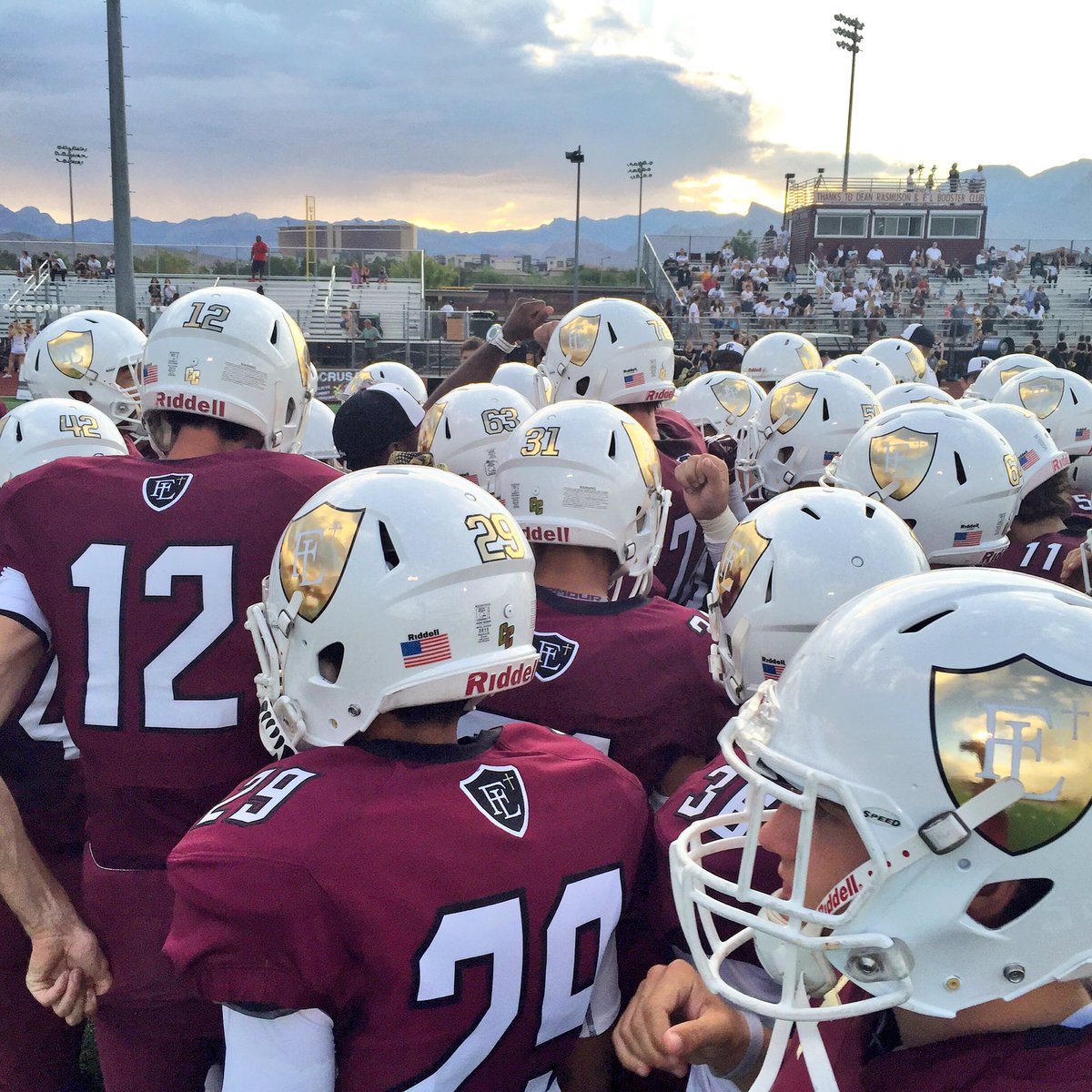 VernonFox3's tweet image. Gotta love it! #FaithFootball #GETrespect @FL_Ftball