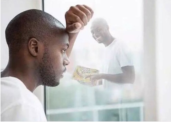 toofunnypics's tweet photo. When you ate all the pizza rolls and remember the times when you still had pizza rolls https://t.co/4AhHY3jJwT