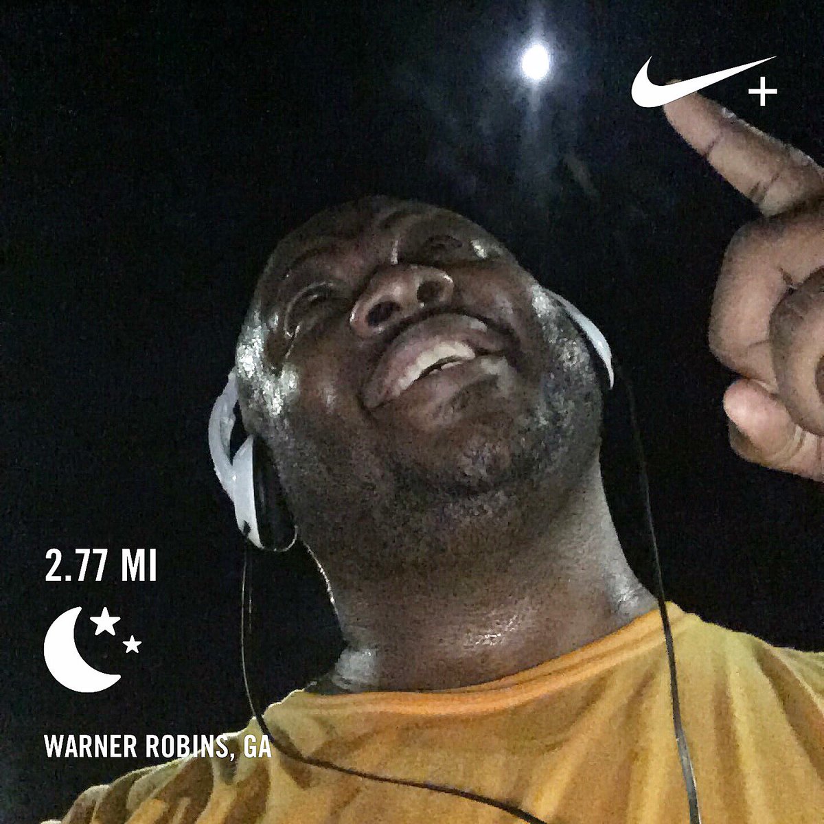 sportsguymarv's tweet photo. Midnight run! He's always there even when I don't show up, never lets me down. #project41 #GLW #moonlightmiles https://t.co/3aQ2fIMv1O
