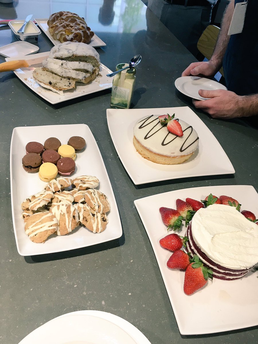 jess_sage's tweet photo. Morning tea to say goodbye to us interns! Thanks PPR!@jodi_sacht #CurtinPRintern #PUBR3002workspaces @CurtinPRdegree https://t.co/d7QQDqNlUp