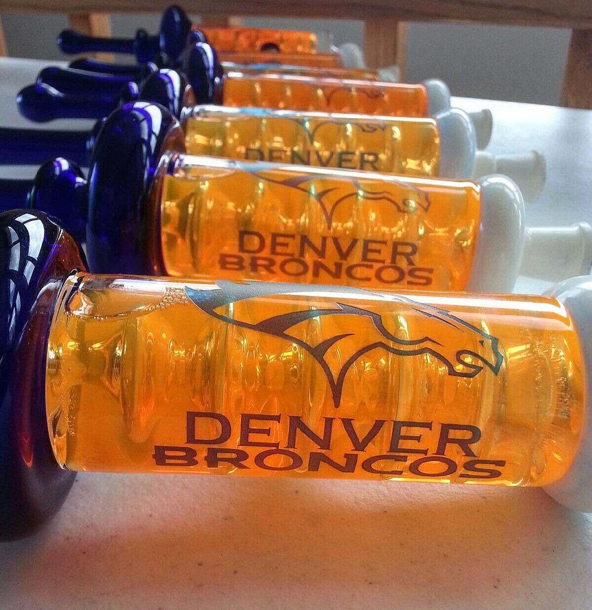 BradWilsonGlass's tweet photo. Rolling out some #DenverBroncos glow in the dark frozen fun for #dabs @DabbersDaily @LifeAsADabber   #420 U want 1? https://t.co/jkyoZfvc40