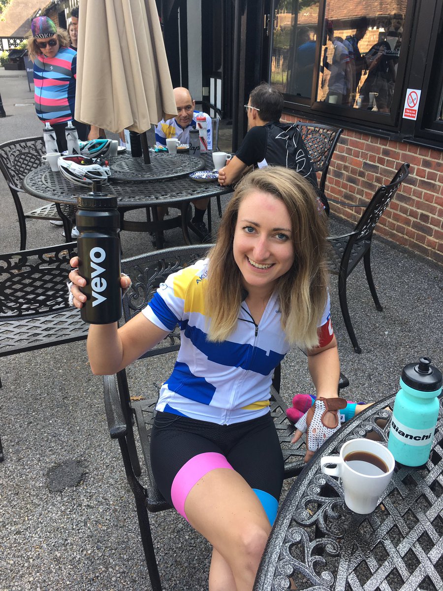 UMusicuk's tweet photo. Hydration stop number one. Thanks @Vevo_UK l! #UML2P ๐ฌ๐ง๐ฒ๐ซ๐ท https://t.co/GJtSU0GZjz