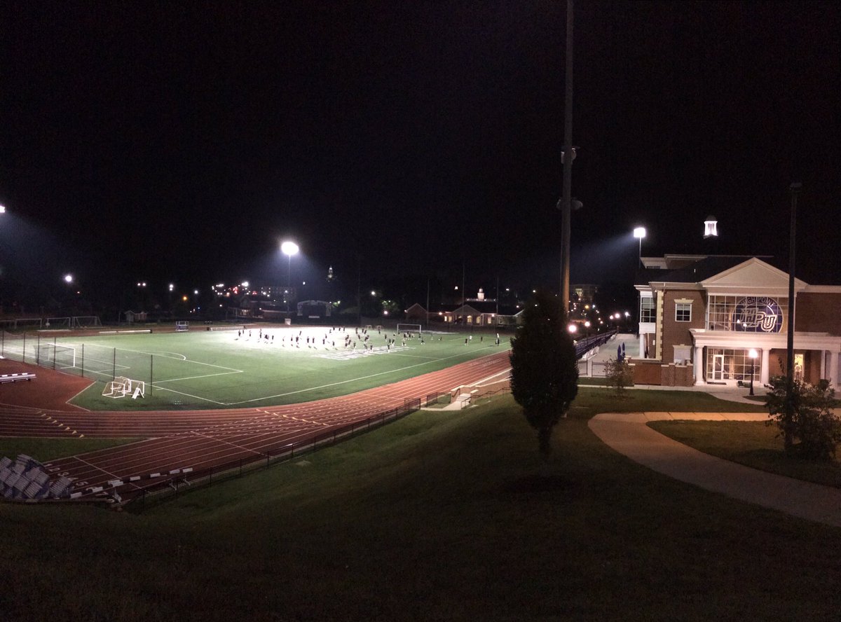 HPUMensLax's tweet photo. Great work this A.M. with @HPUstrength &amp; @HighPointUBball #GoHPU https://t.co/Y0A4t9c9F8