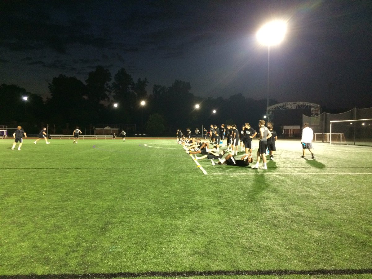 HPUMensLax's tweet photo. Great work this A.M. with @HPUstrength &amp; @HighPointUBball #GoHPU https://t.co/Y0A4t9c9F8