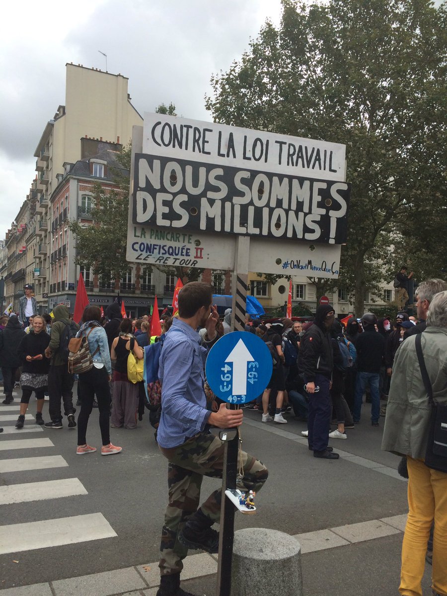 InAttendue_Clab's tweet photo. "Contre la loi Travail, nous sommes des millions !" #Rennes #LoiTravail #manif15sept https://t.co/ZRG8kSPgOk