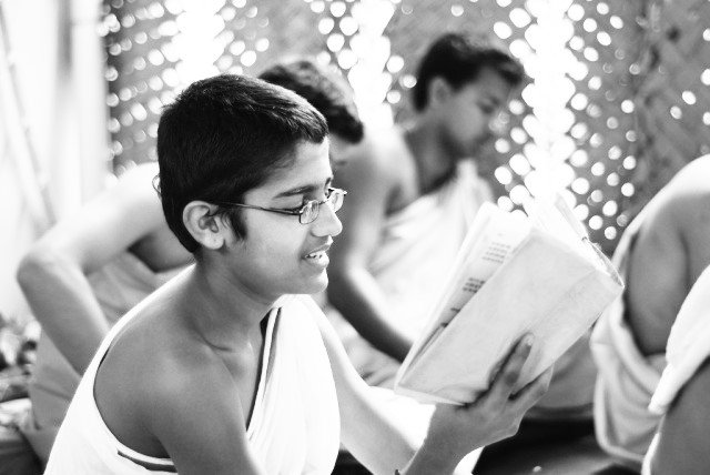 thebetterindia's tweet photo. This Tiny Sanskrit Speaking Village of Karnataka Has atleast One IT Engineer in Every Family https://t.co/FEM9dRXxFF https://t.co/40mD4IQyO7