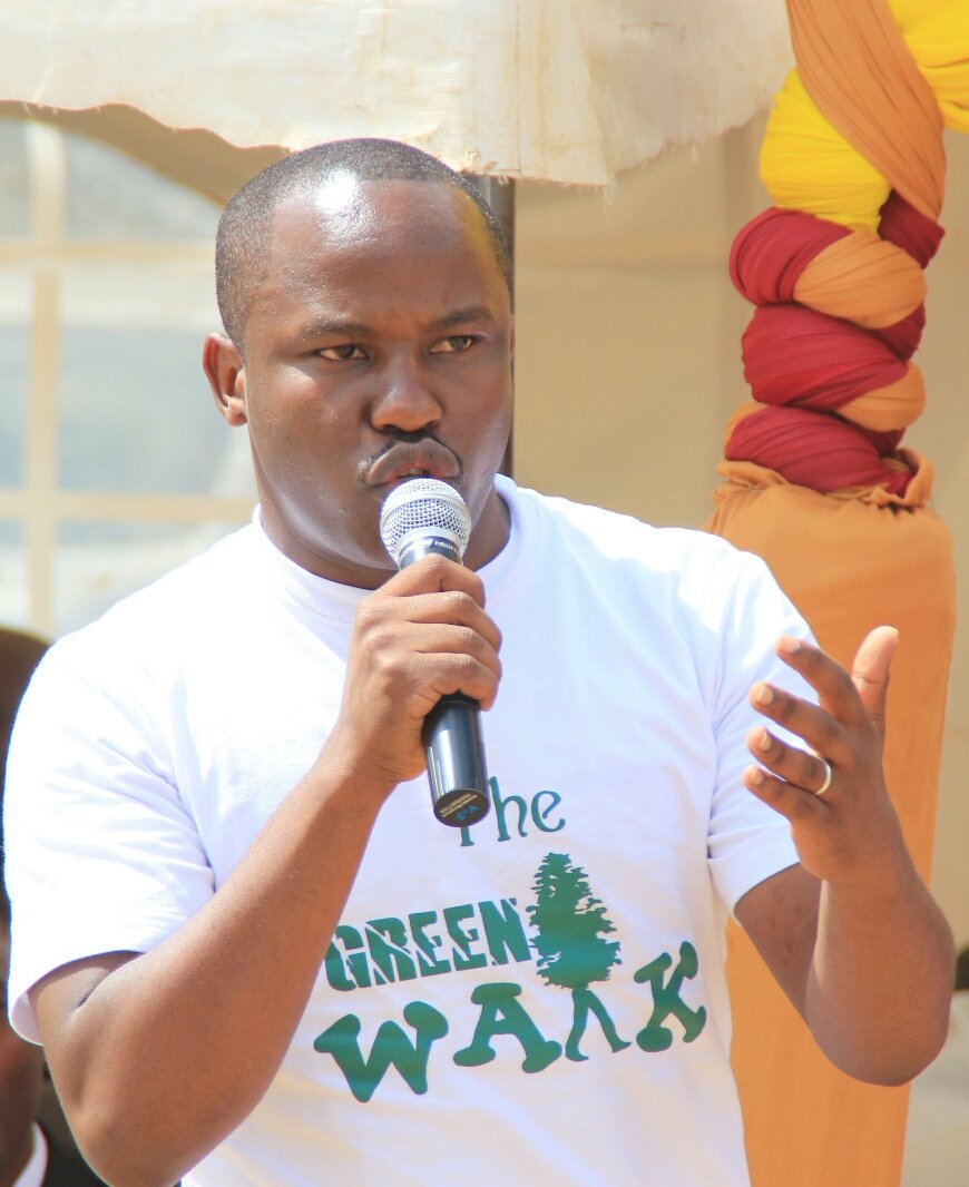 We are talking about Environmental conservation with Hon Fiu ni Fiu with <a href="/inooroke/">InooroKe</a> 
#TeamKuihuria
Mca Karura 28 yrs.