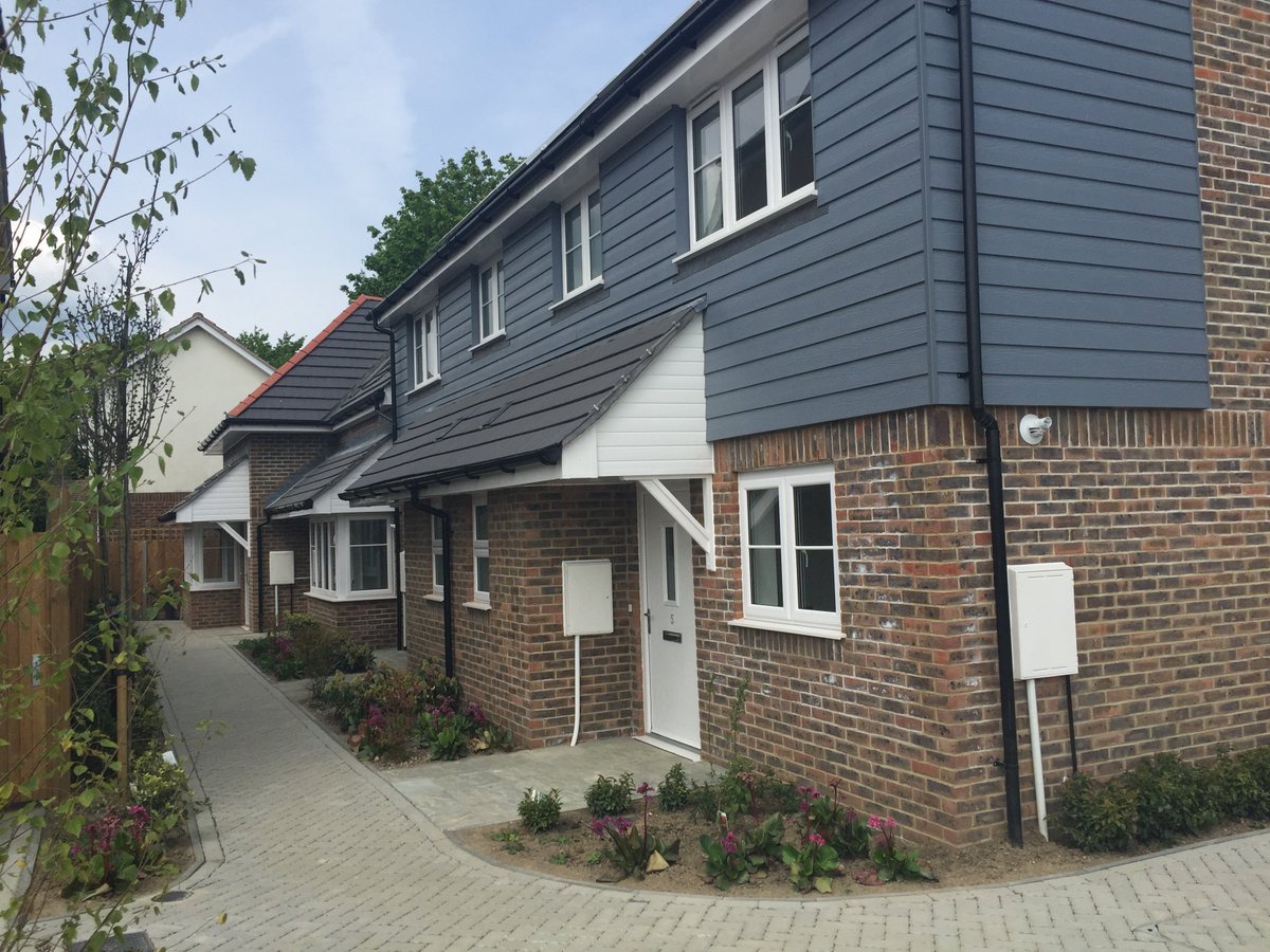 moat_sales's tweet photo. Proud and excited to see our #homes at #TheVales a finalist in the @Top60Awards #SOW2016 https://t.co/W4HEjWWAhD … https://t.co/Vueq2UPkLh