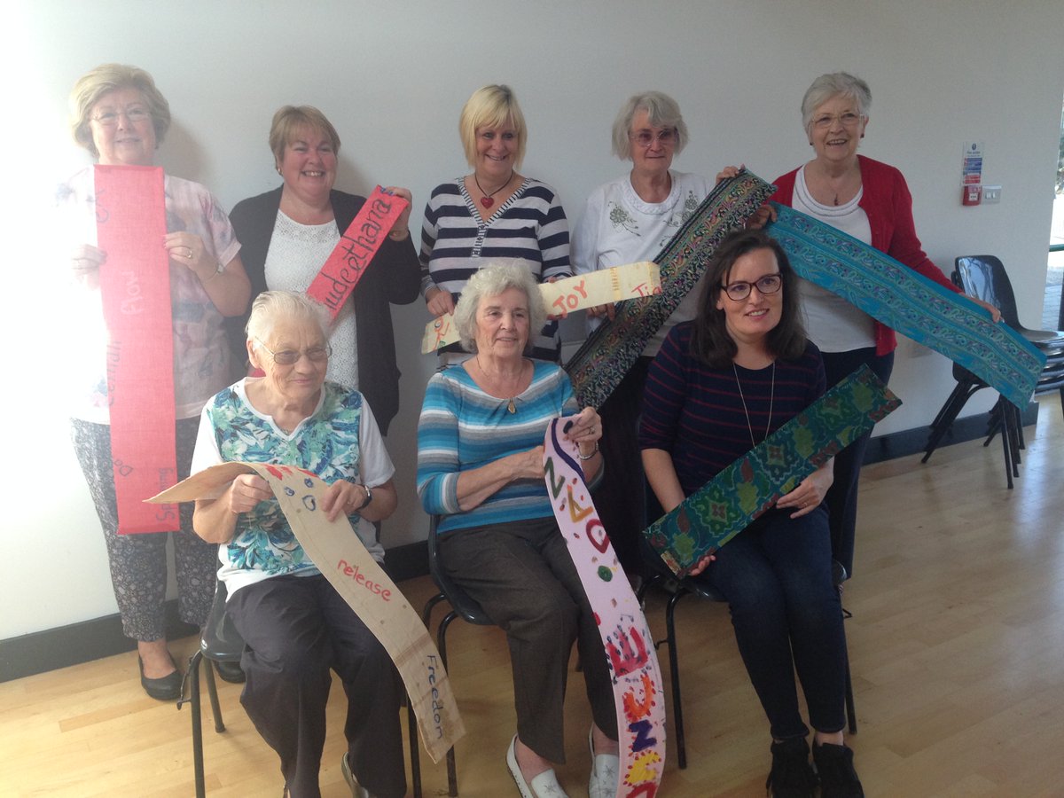 Inter_Ethnic's tweet photo. Thanks to the ladies that took part in our Sari Workshop in Larne &amp; the local PSNI officers dropped by #CRWeek2016 https://t.co/8tBTE4lmeK