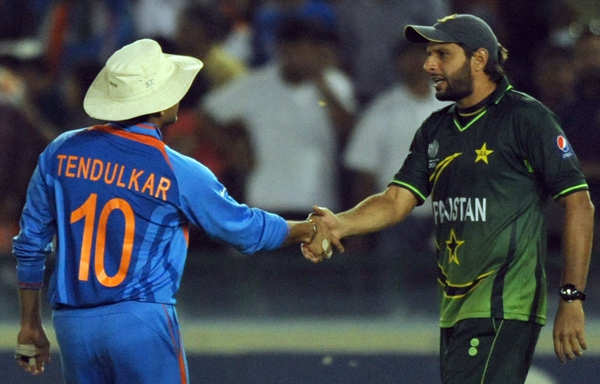 ICC's tweet photo. #SpiritofCricket https://t.co/BJ4TzUzdq3
