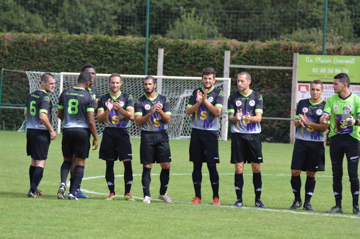 LigueFootLFPL's tweet photo. Le tirage du 3e tour de la Coupe Atlantique #OMR est en ligne (matchs le 25/09) : https://t.co/YZiT9JuqmA # https://t.co/8KTq24LEI1