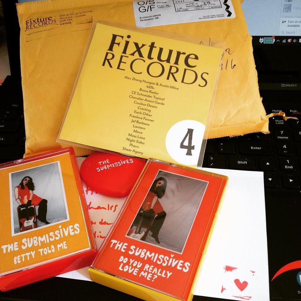 giveitaspinGR's tweet photo. Love it when it's post office arrival day! Thanks #fixturerecords for the quick delivery, … https://t.co/vvT4inJ5C9 https://t.co/LNM0tJ0WFE