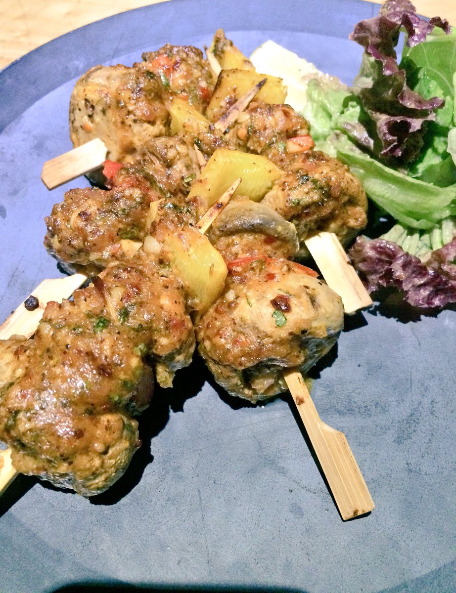 FoodManiacIndia's tweet photo. Can't miss kasaundi mushroom skewers @brewbotmumbai #brewbotnewmenu #brewbotturns2 https://t.co/w9wVbQ5Vnq