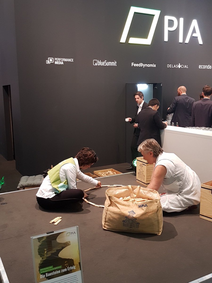 PIA GmbH tweet media