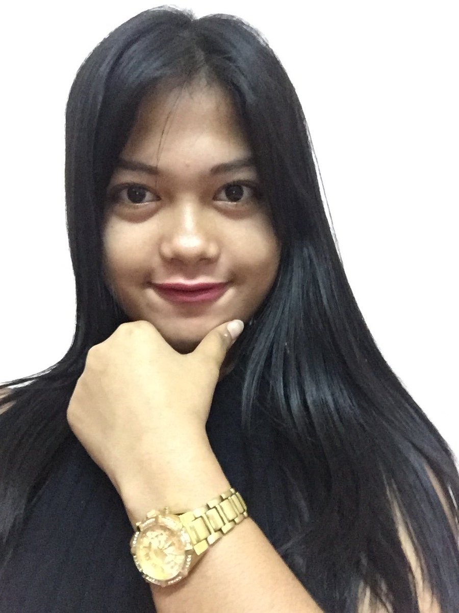 ririnisa1's tweet photo. Bingung mau buat caption apaa https://t.co/niqD15W38p