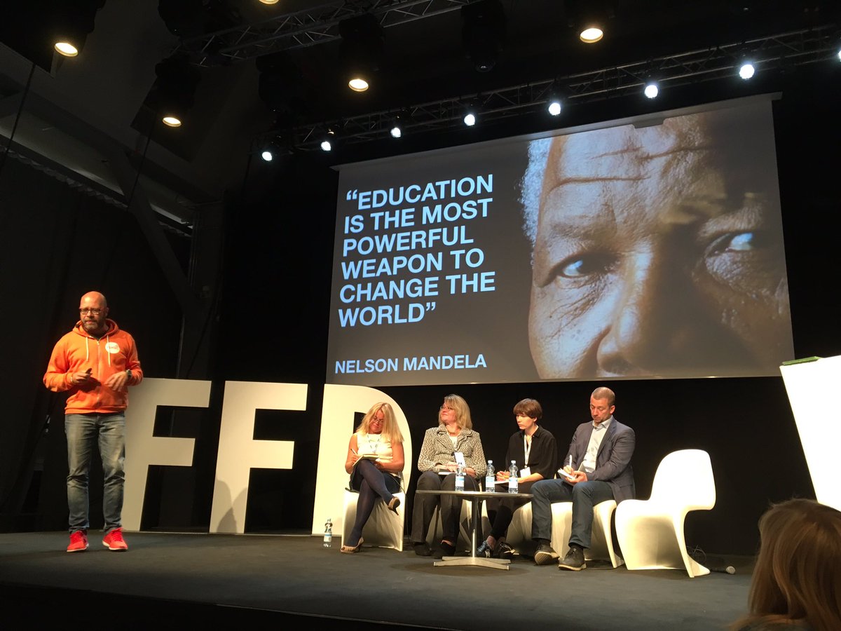 loukomies's tweet photo. #FFD16 Aape Pohjanvirta liekeissä! https://t.co/DbxzX0kSVN