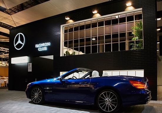 MBenzAutoOja's tweet photo. #AutoOja REGALA DOS INVITACIONES #MBFWM a la primera persona que se acerque hoy a las instalaciones de Lardero. https://t.co/VZf3ryNqlK
