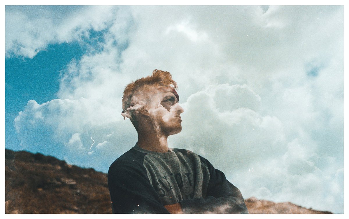 DucielValentin's tweet photo. Looked at the sky
#filmphotography #analog #doubleexposure #Kodakmoments
#sunset #filmisnotdead #hippie #magazine https://t.co/3WIGzAvegk