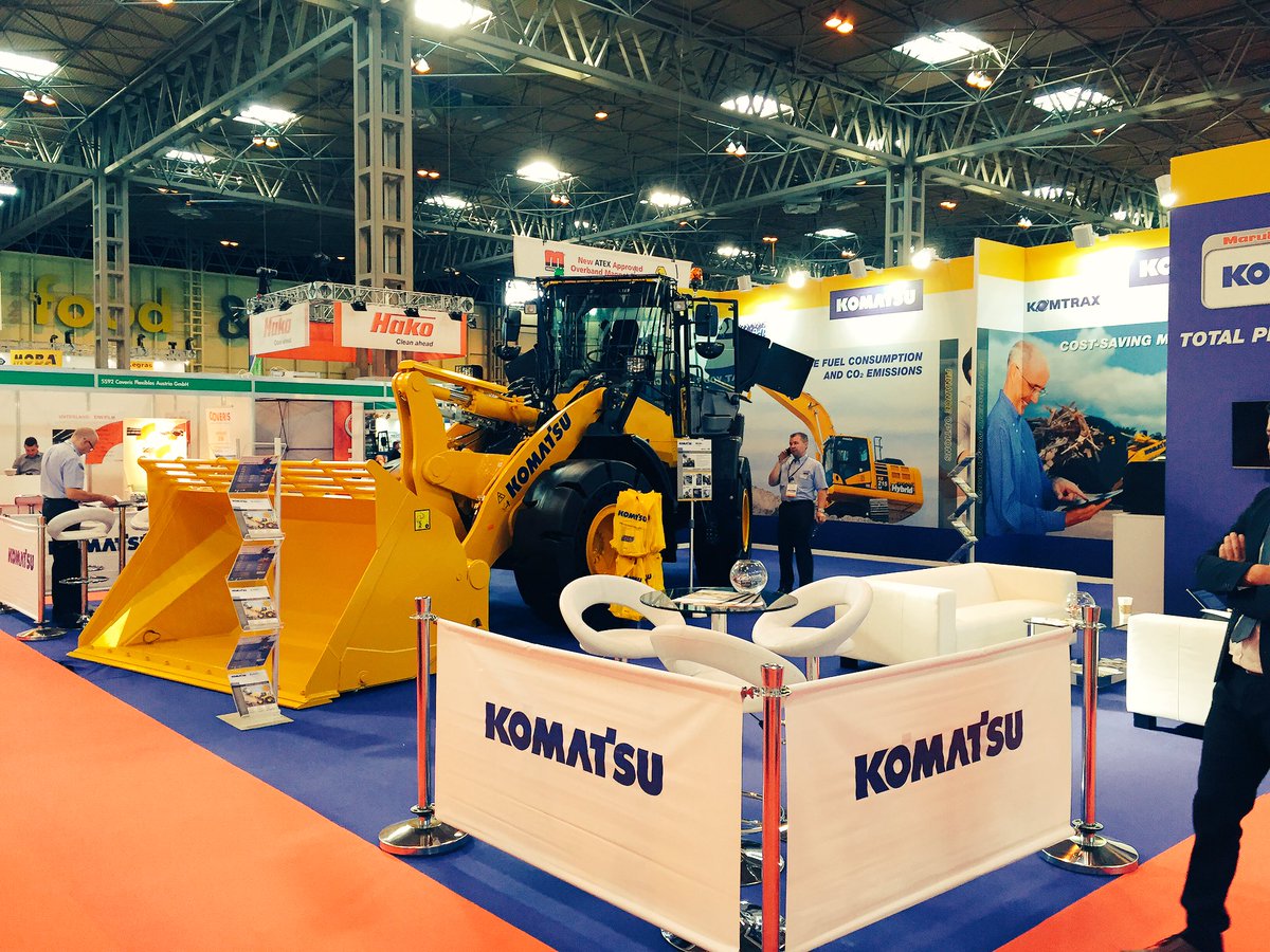 Third and final day at #RWM16 and what a great show its been. Pay the #komatsu stand a visit to see this beast! 👌👌👌