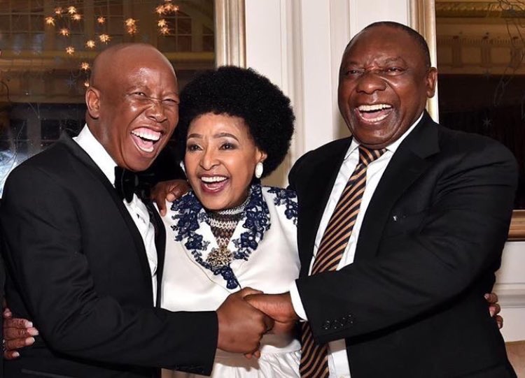 mrsngobenisa's tweet photo. Retweeted Nomzamo Mbatha (@NomzamoMbatha):
Only She. #WM80Lessons 🇿🇦❤️ https://t.co/MI7dzAuojJ https://t.co/y1YWc8Le3A