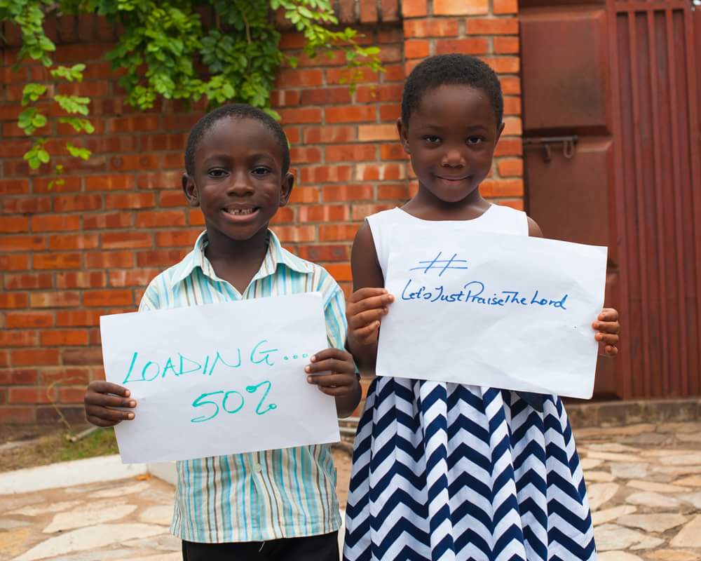 FamilyPraise tweet picture