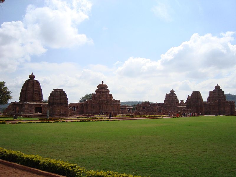 Chronicles on stones!
#IndiaPerspectives brings you the splendour of temple town Pattadakal
mymea.in/9n5