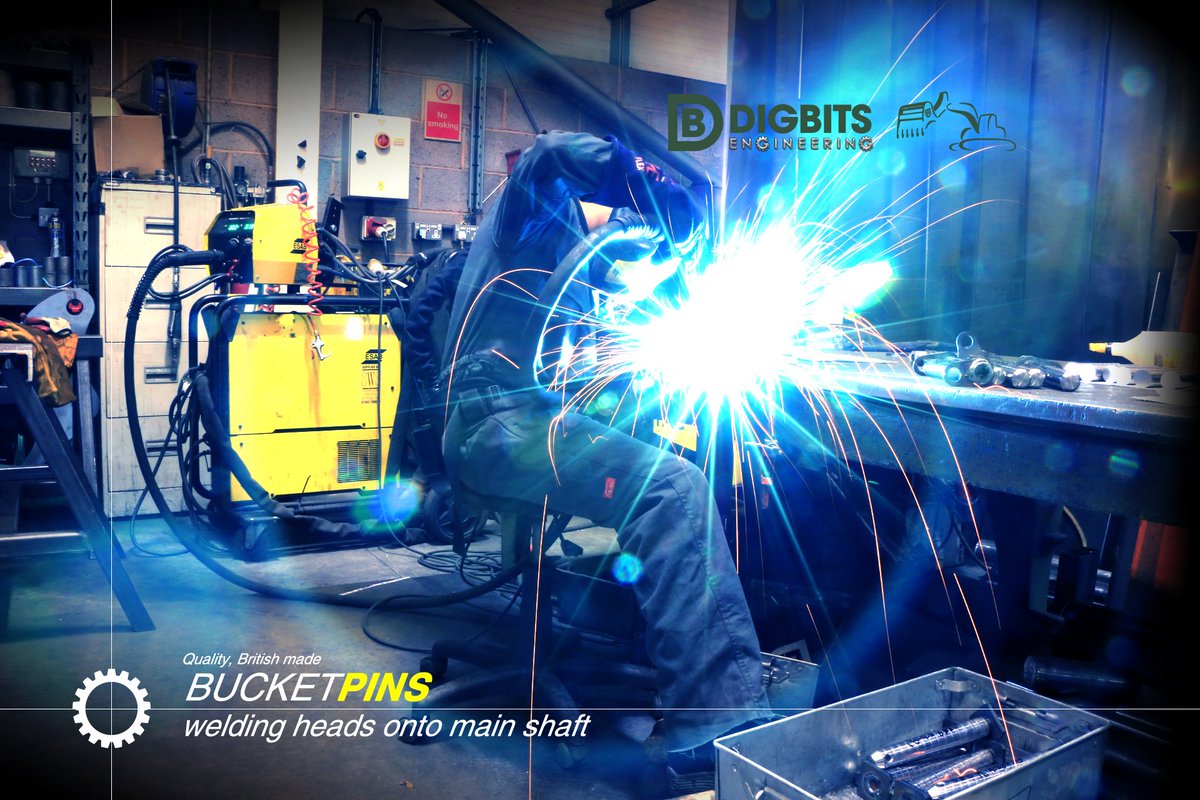 DIG_BITS's tweet photo. British made #BucketPins, quality, European grade steel. https://t.co/KyQ45srIuc