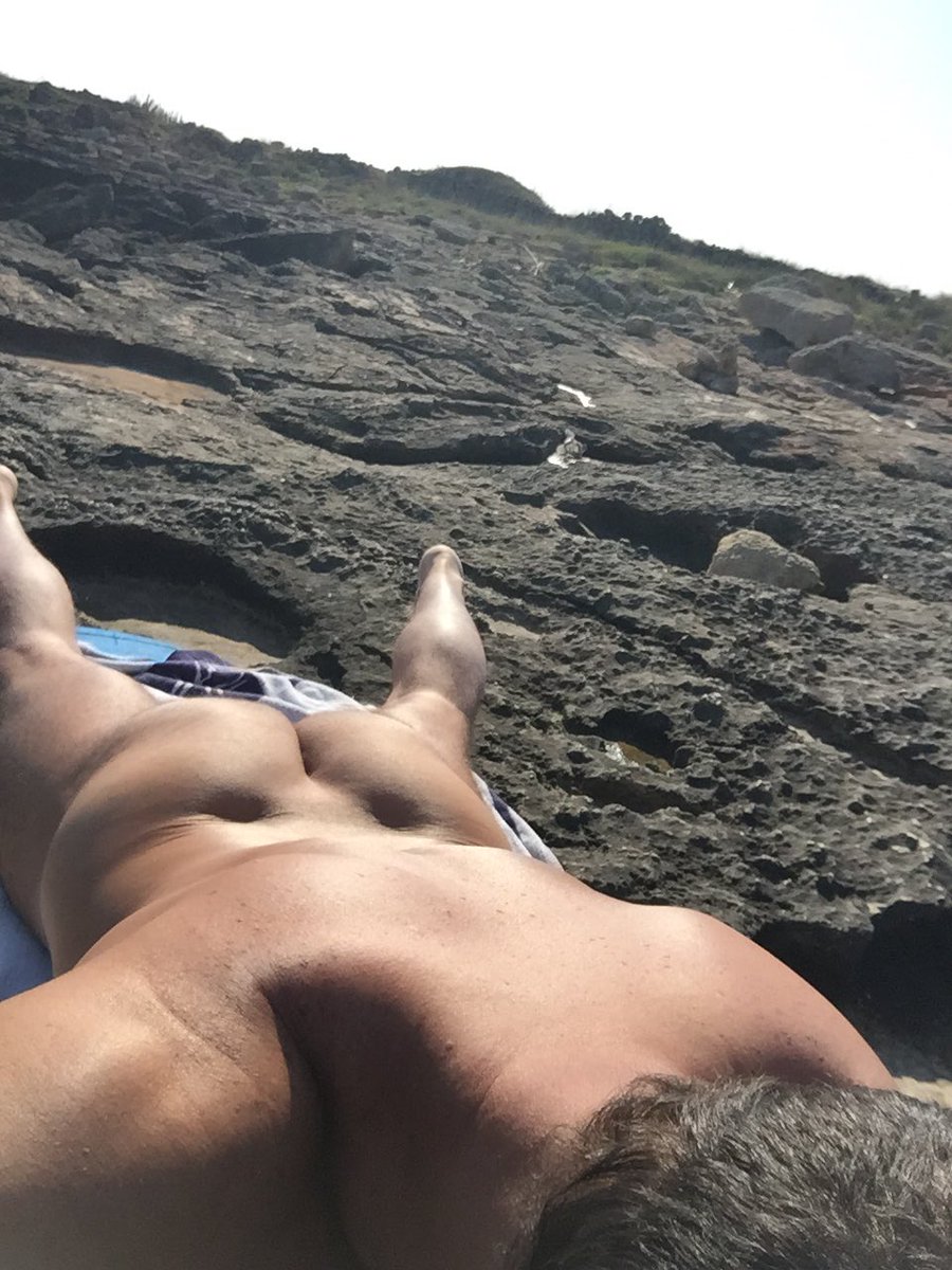 incantati's tweet photo. Anche oggi mare https://t.co/eyjnni8owM