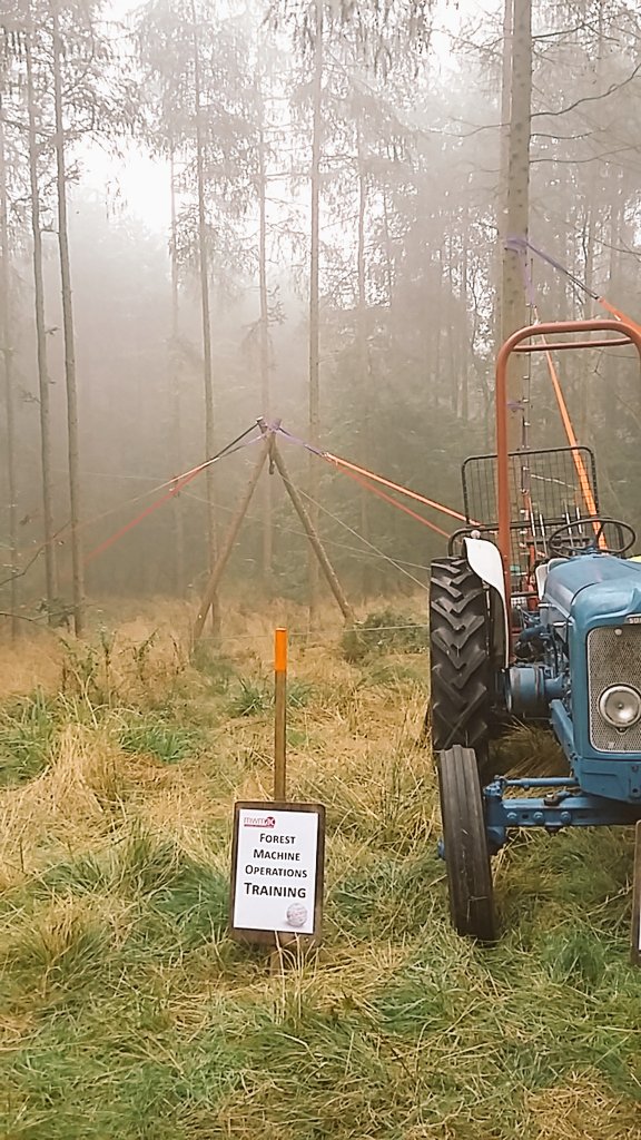 mwmacltd's tweet photo. And we're off! Find us stand 800-840in. #forestersuk #forestrytraining #UKarb #trainingforprofessionals https://t.co/08CEGc4Co1
