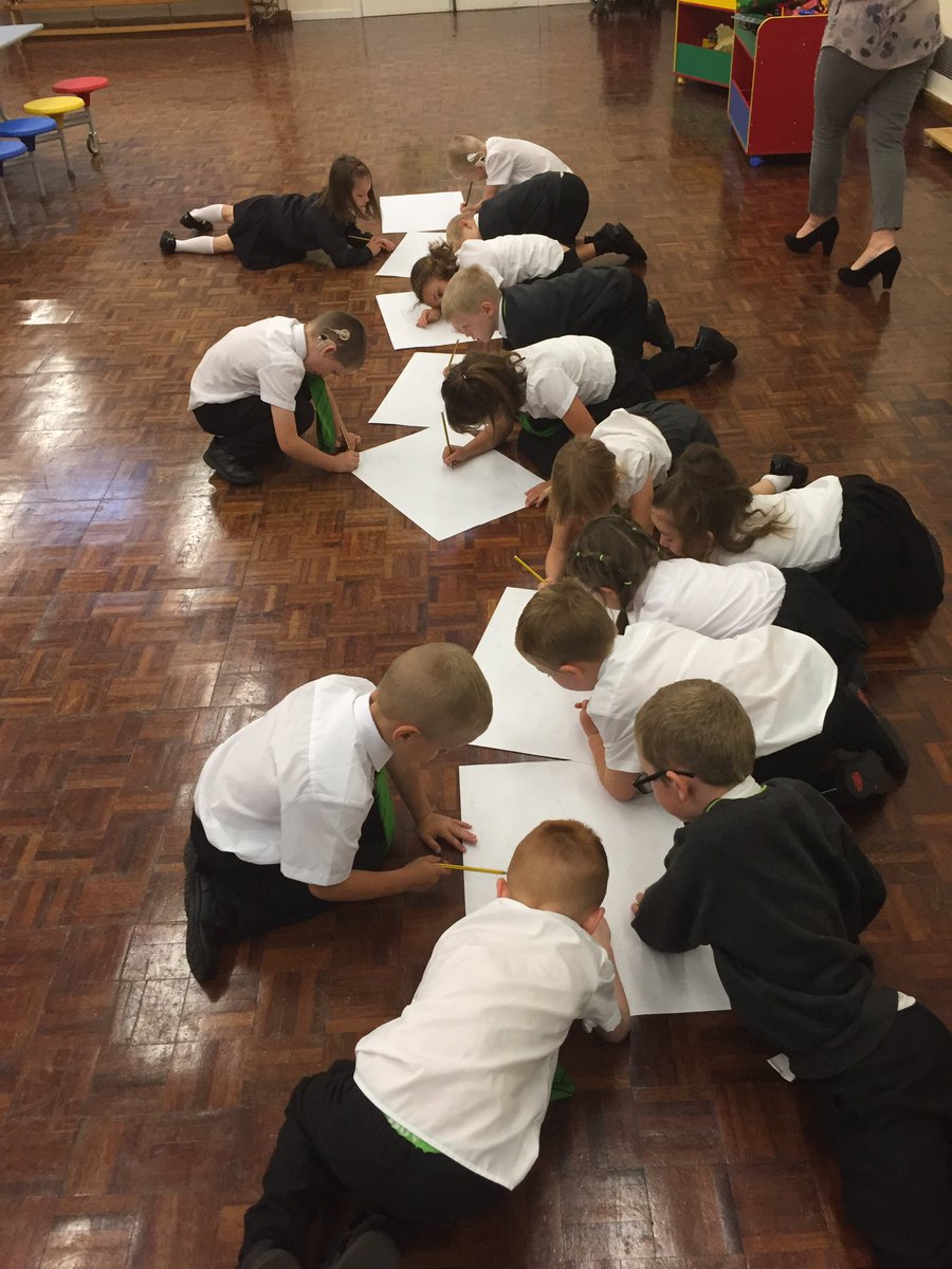 OnoFnlomce_net's tweet photo. Phonics bumps #engaginglearning #afl #Lindenloveslearning #LRAY1 #LRAY2 https://t.co/k11GnrpBLb